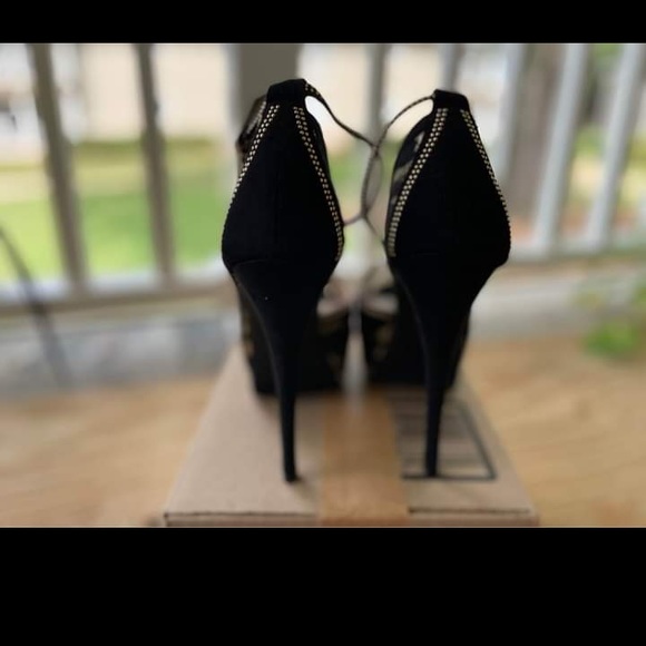 JustFab lace 6” heels size 9 - Picture 5 of 9